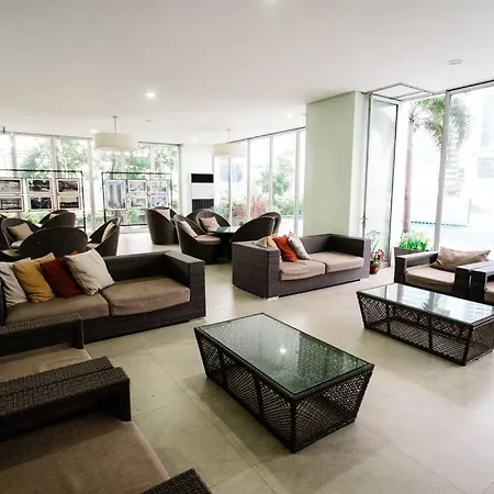 Aspire Tower At Nuvo City With Free 1 Parking Slot Apartment